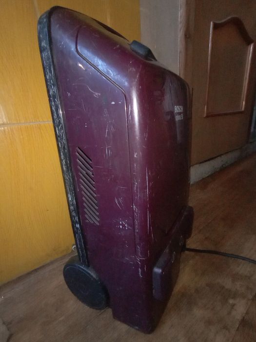 Пылесос Bosch Otima 50