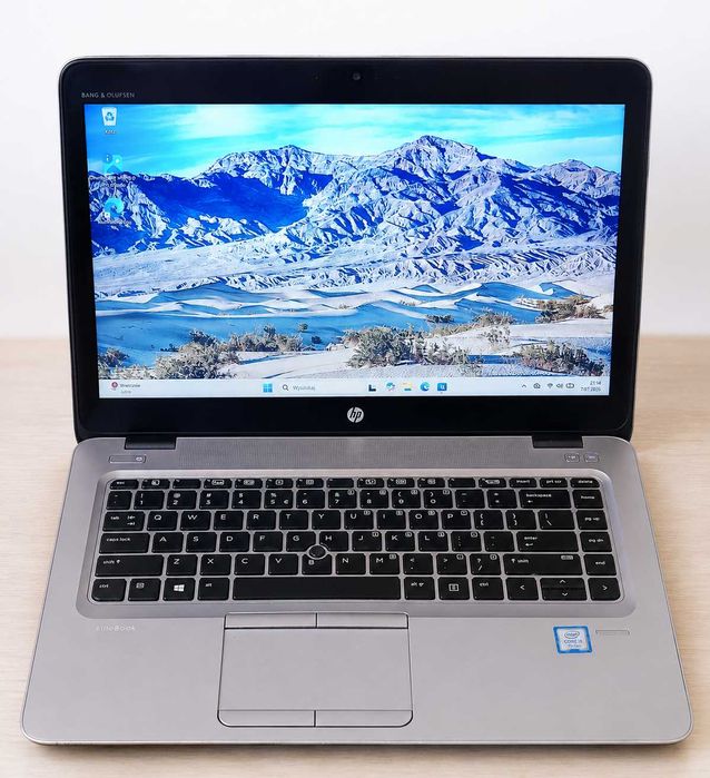 Laptop HP EliteBook 840 G3 i5 4GB SSD 256GB Win11 USB-C, podświetlana klawiatura + zasilacz