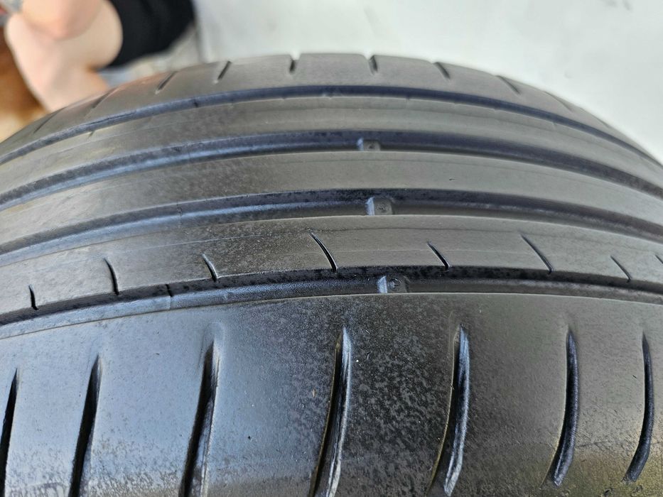 Lato Dunlop 205/60 R16 5.3mm