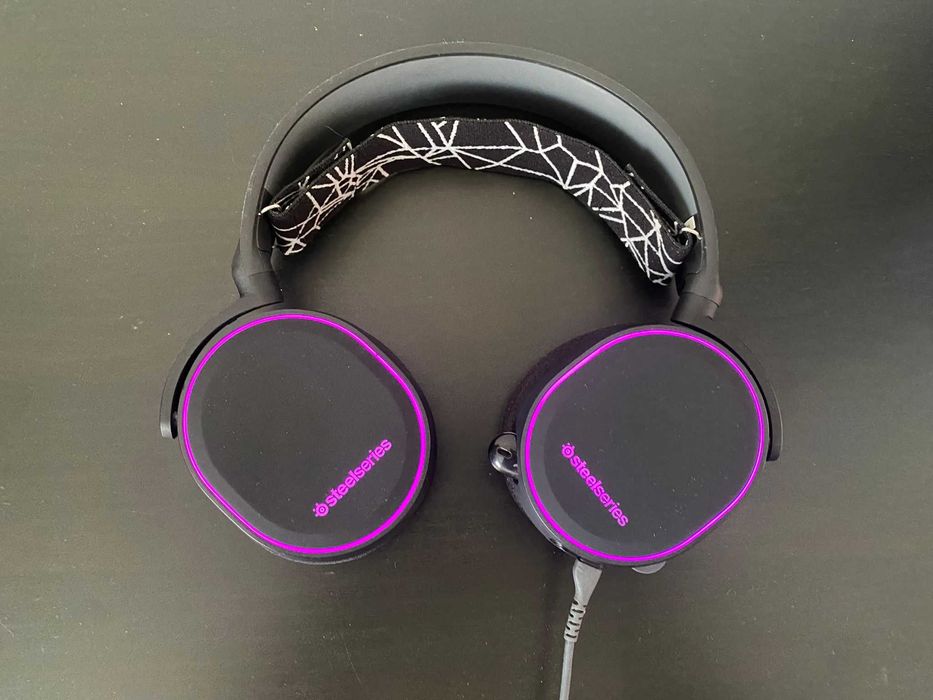 Headset Steelseries Arctis 5