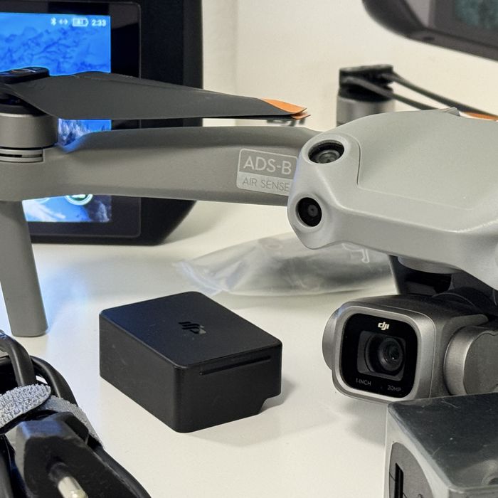 DJI Mavic Air 2S Flymore Combo474233216403384322