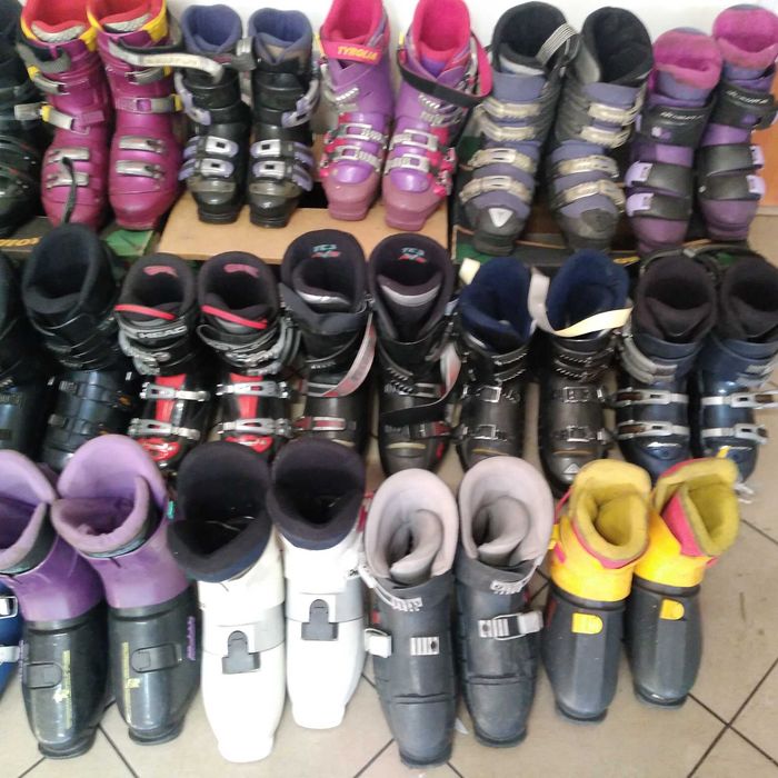 BUTY Narciarskie - szeroki wybór - różne rozmiary /
Zachęcam do zakupu