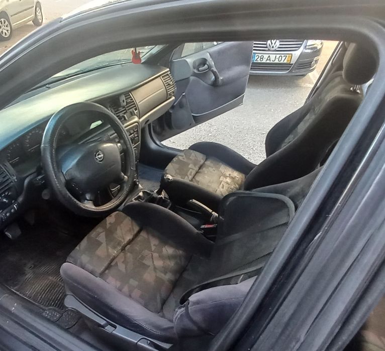 Opel vectra 1998
