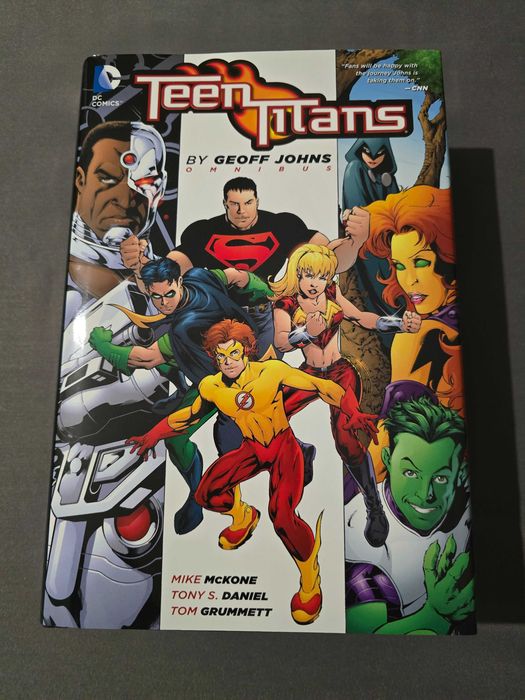 Teen Titans by Geoff Johns Omnibus