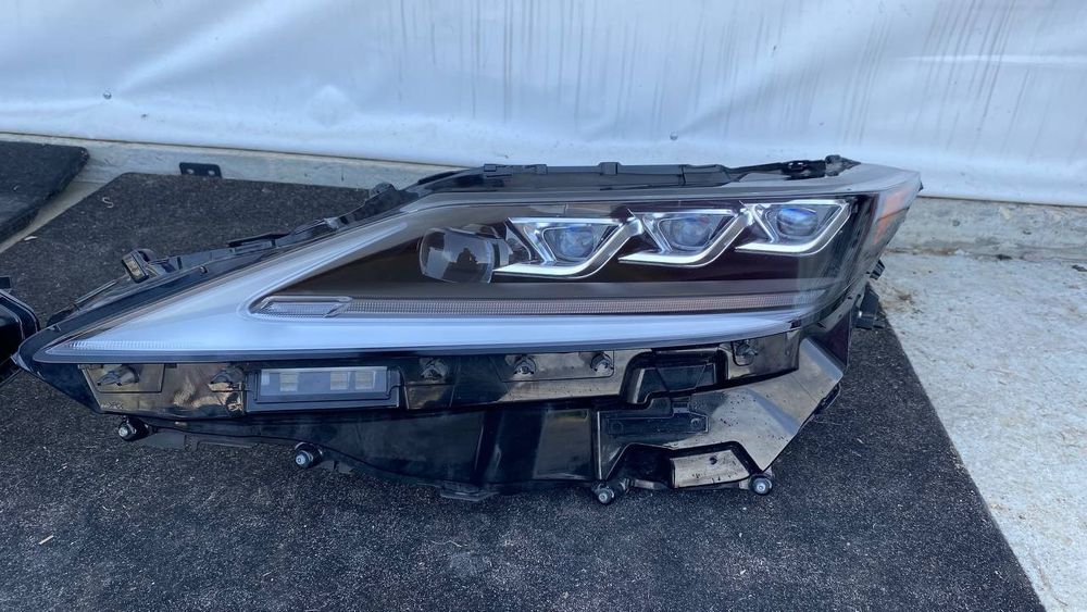 Фари Lexus RX19-22 3 лінзи Full Led рест.  макс. Комплектаці