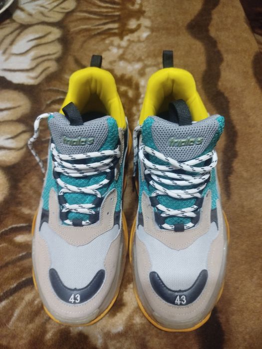 Кроссовки Balenciaga Triple S 43 розміру чоловічі