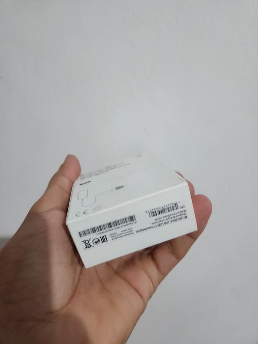 Caixinha e cabo carregador para iphone