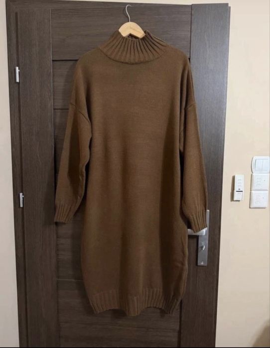 сукня вʼязана Vovk