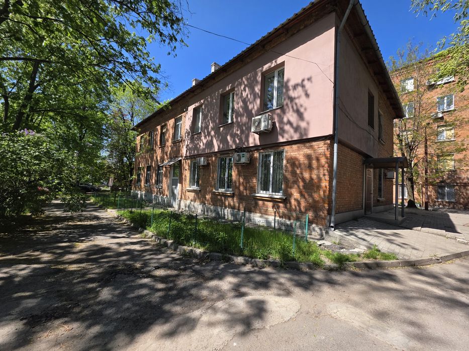 Продам помещение 88 кв.м., со своей парковкой, жилой фонд,  Нагорка, Центр
