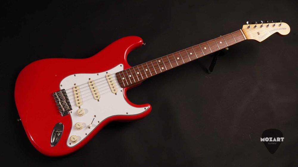 Squier Japan JV 1983 – Stratocaster SST-30, Torino Red, FujiGen
