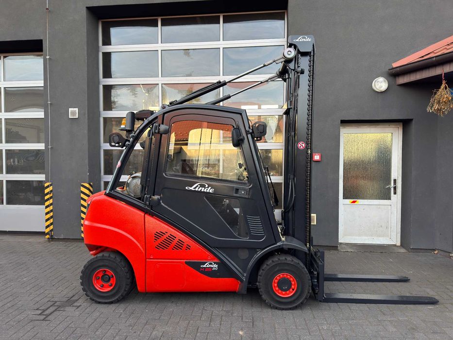 Wózek widłowy Linde H25T-02 2019 rok  7910 h kabina 944