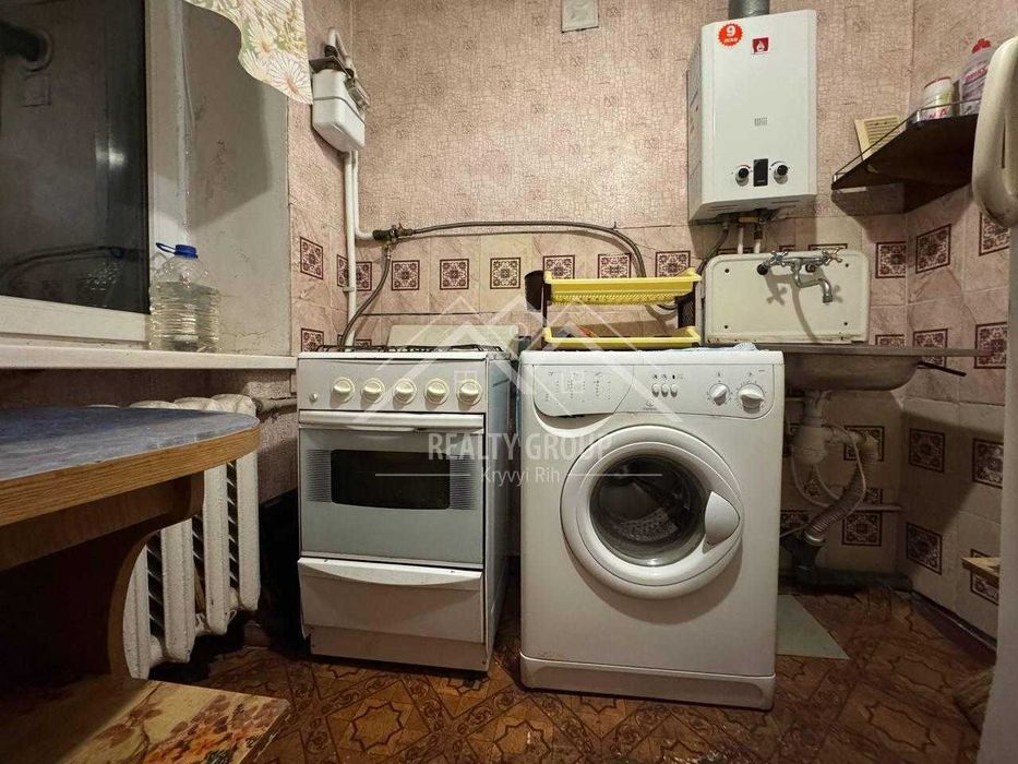 Продається затишна 2-кімнатна квартира в центрі міста!