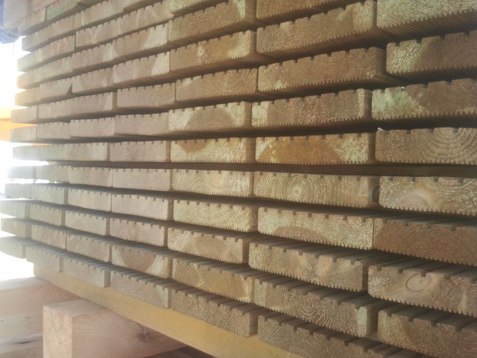 Deska tarasowa sosna europejska 145*28mm