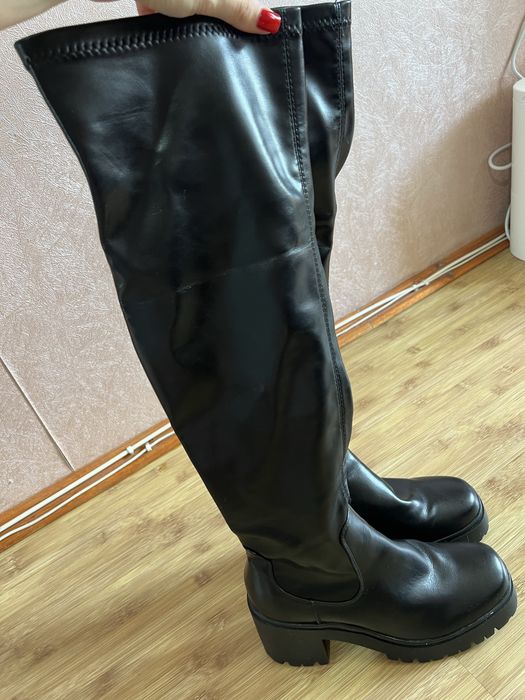 Ботфорди на каблуку