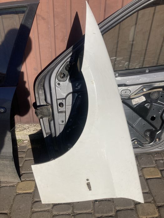 Крыло левое е90 е91