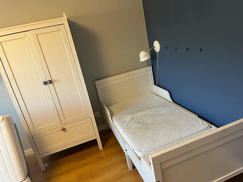 Lozko dzieciece z materacem Ikea - Sundvik. Szer 92. Dł 137-207