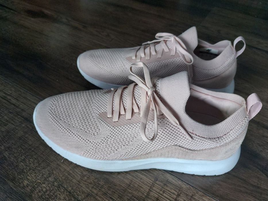Buty damskie 4F. Rozmiar 39