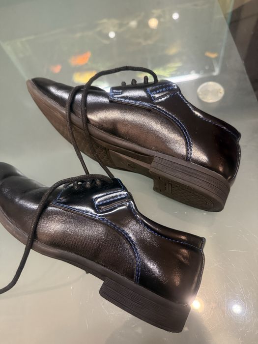 Buty chlopiece do garnituru , wizytowe, lakierowane , komunii rozm 36