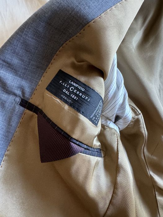 Conjunto Fato Blazer e calças