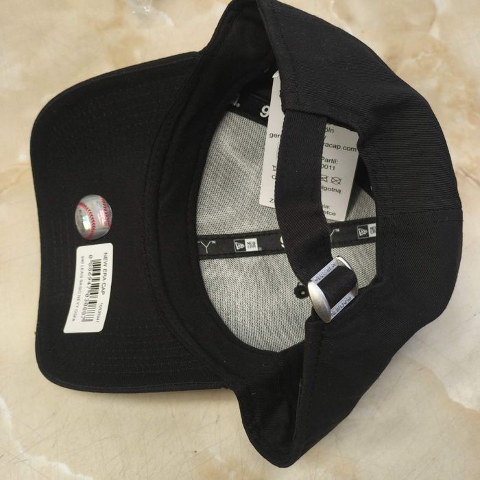 Czapka z daszkiem New Era Cup czarna