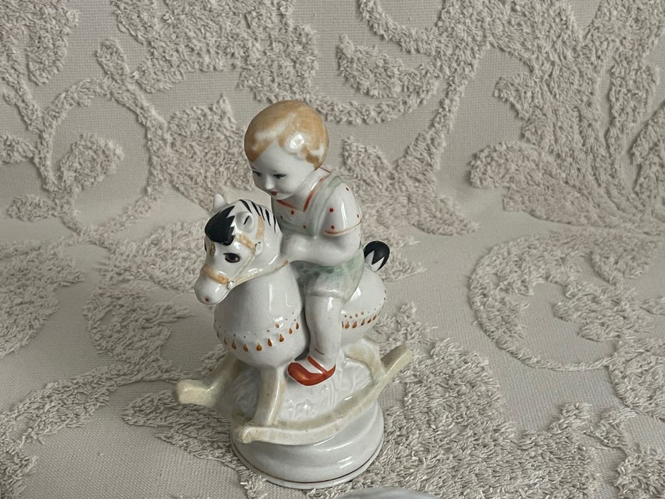 Фарфор. Статуэтка. Статуетка. Порцеляна.