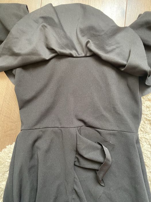 Czarna sukienka hiszpanka, zakrywa /maskuje brzuch na wesele i imprezy