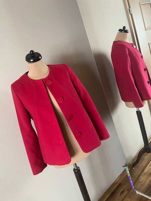 Neon roz plaszczyk krotki fuksja s m welna wool 36 38 wiosna
