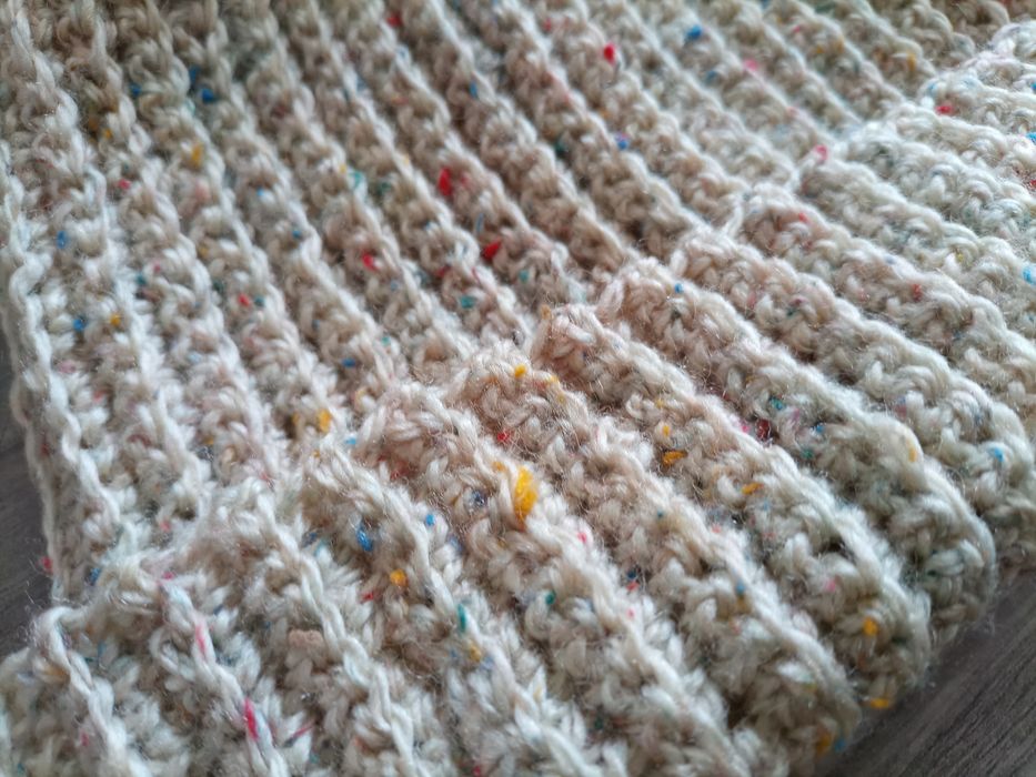 Handmade czapka z pomponem