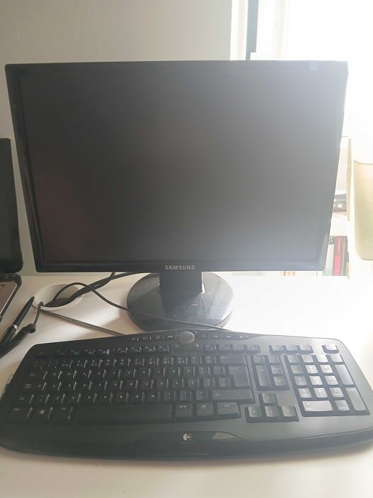 Computador Torre i3 + Monitor + Teclado