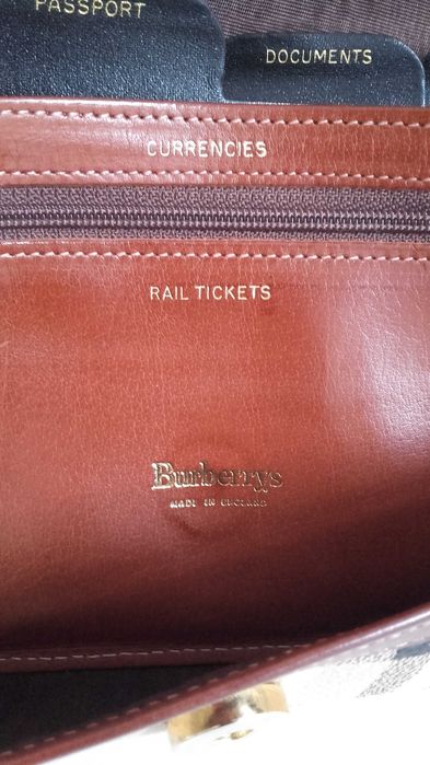 Burberry- kopertówka- podróżny organizer na dokumenty- unikat