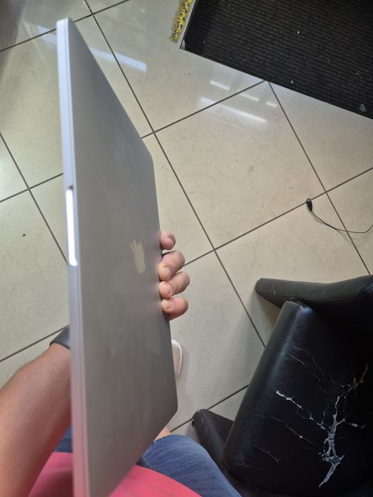 Matryca Macbook pro 13 retina  a2289 a1989 silver  topcase 36x bateria