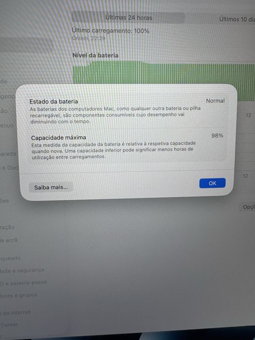 MacBook Air 15” M4 16GB  RAM / 256GB SSD (Prateado)