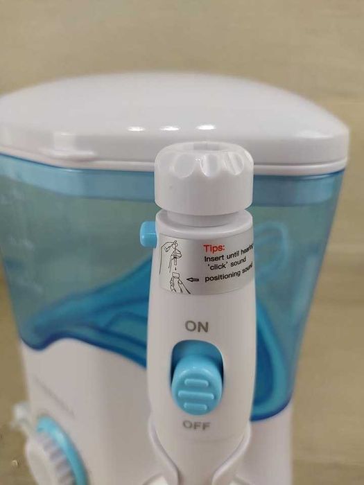 TUREWELL FC162 Elektryczny irygator do jamy ustnej OPIS