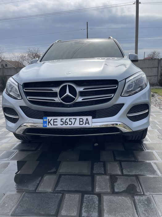 Продам Mercedes GLE 300d