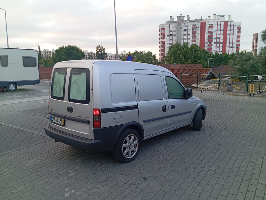 Vendo ou troco Opel combo 1.7 cdti 2005