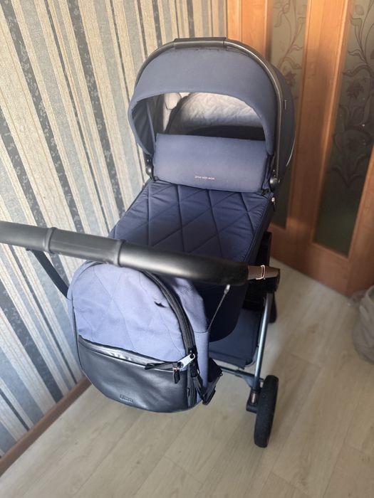Продам коляску Carrello Ultra Blue 2в1