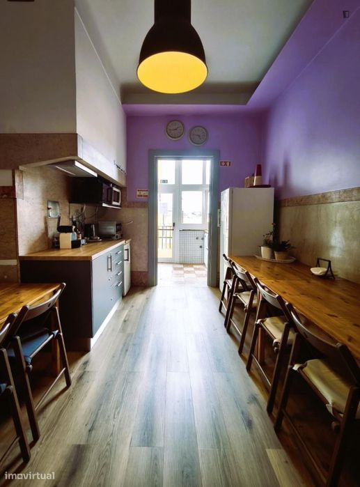 Quarto - localizado em Picoas Lisbon