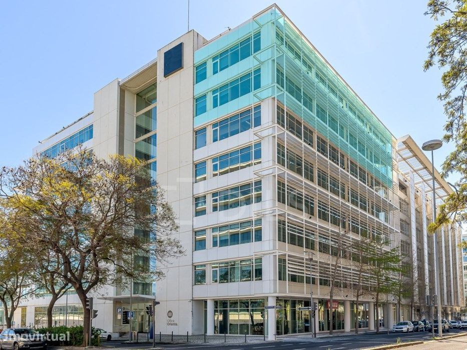 Escritórios para arrendar no edifício Office Oriente, Lisboa