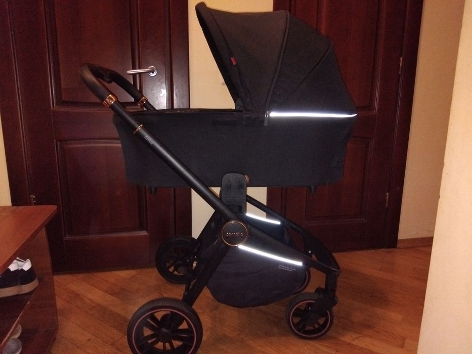 Дитячий візочок  CARRELLO Epica 2в1