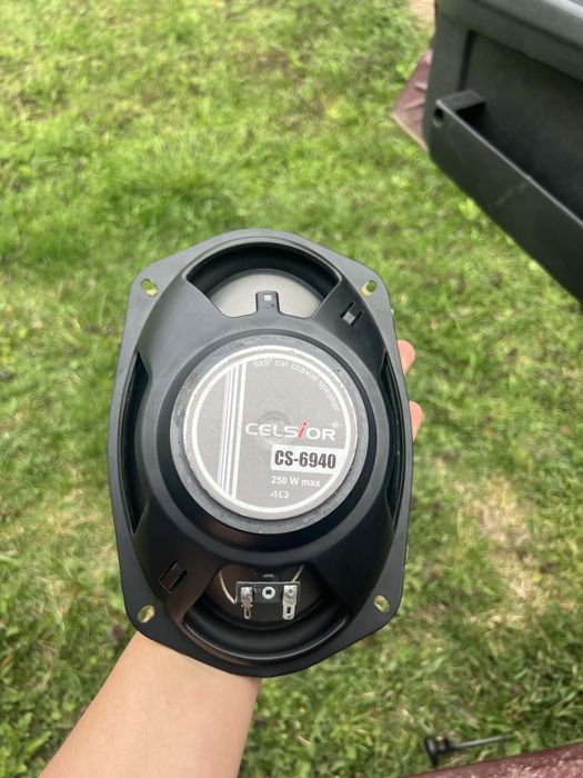 Продам колонки CELSIOR CS6940