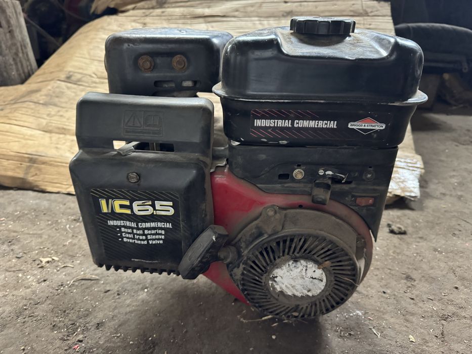Двигун briggs & stratton