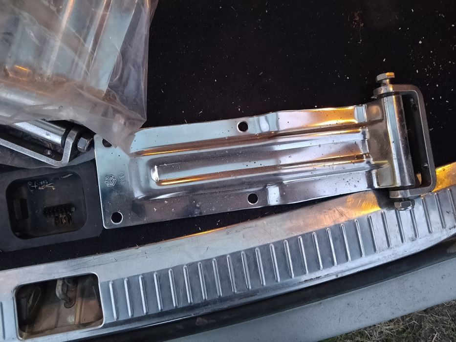 Zawiasy nierdzewne nowe