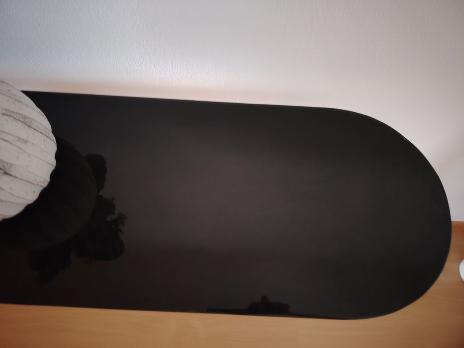 Consola de metal e vidro temperado