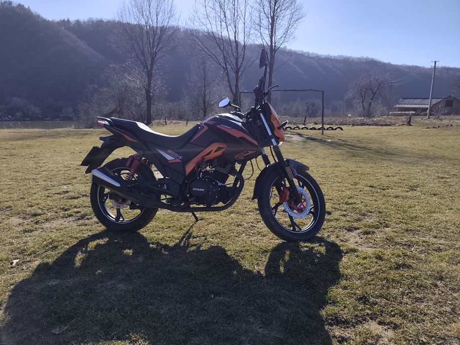 Мотоцикл Spark 200R27