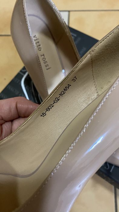 Туфли на шпильке