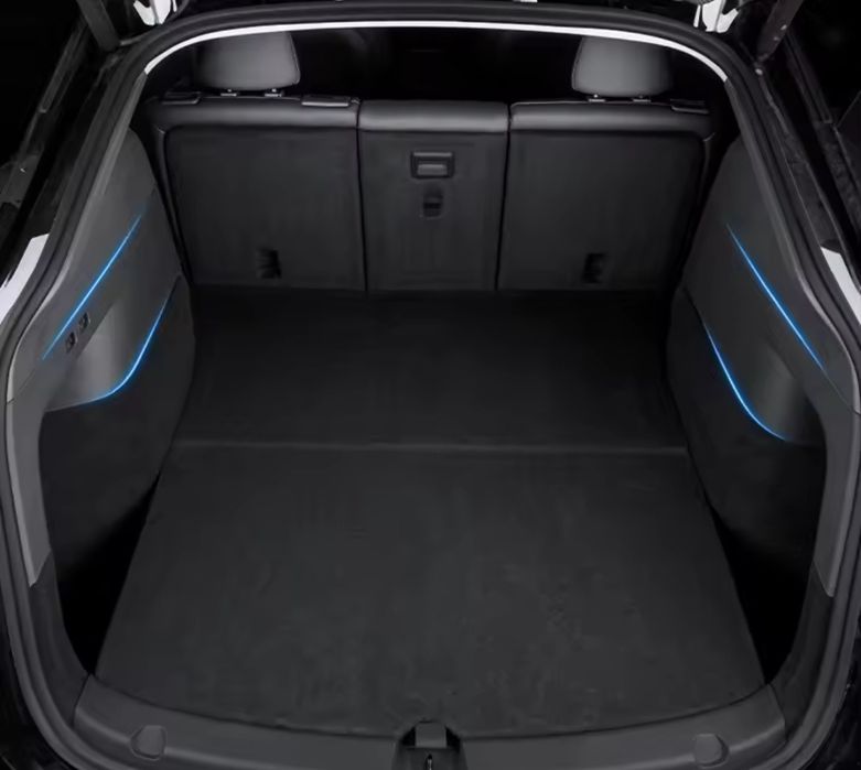 Захист багажника Tesla Model Y
