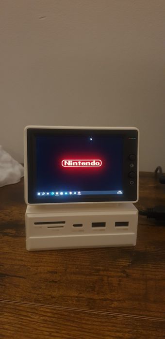Mini monitor HAGIBIS retro hub