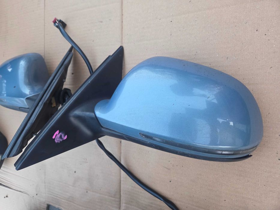 AUDI A4 B8 LX5X Kompletne lusterko lewe 10pin / prawe 10pin eur