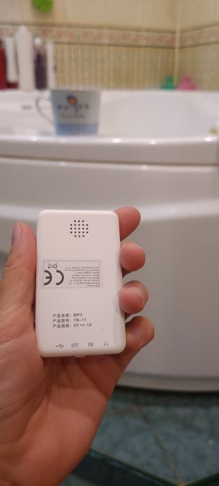 Продам новый цифровой usb MP3 плеер со спикером
