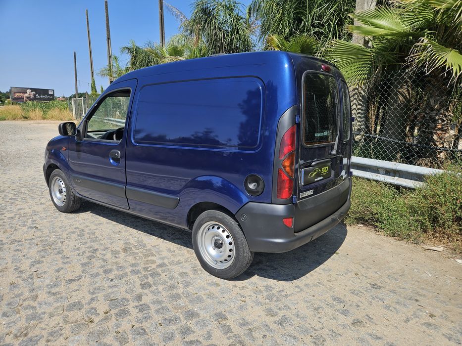 Renault kangoo 1.9d só 200.000klm